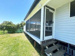 Screen door enclosure